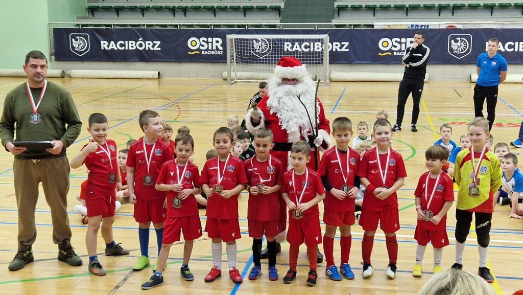 406929518 723879109794024 4869037273961232601 n